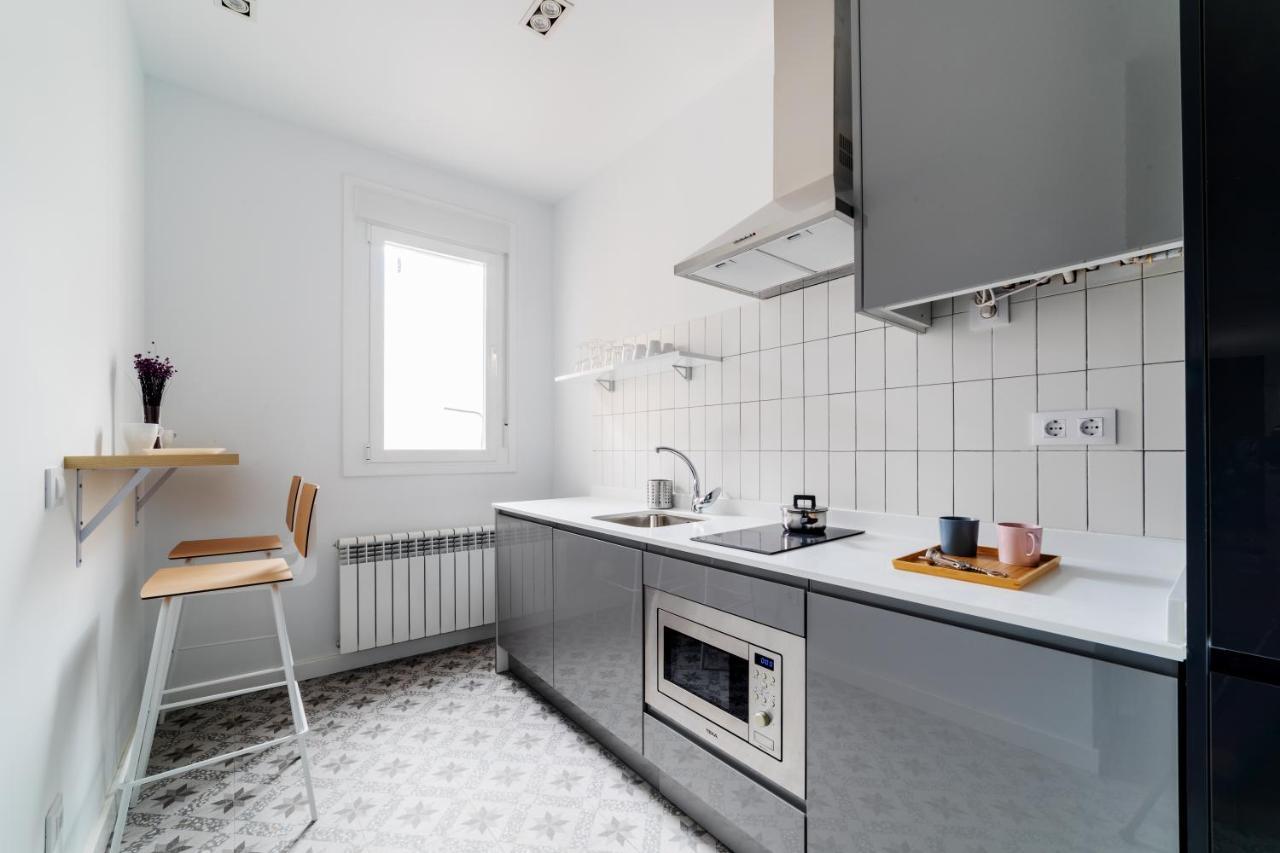 Aparthotel Smartr Atocha Reina Sofia Madryt Zewnętrze zdjęcie
